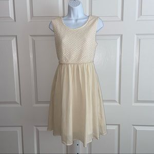 Garnet Hill Ivory Crochet Top Dress Gauze Bottom Size Medium Sleeveless Tank